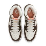 WMNS Nike Air Jordan 1 Retro High OG