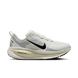 WMNS Nike Zoom Vomero 18