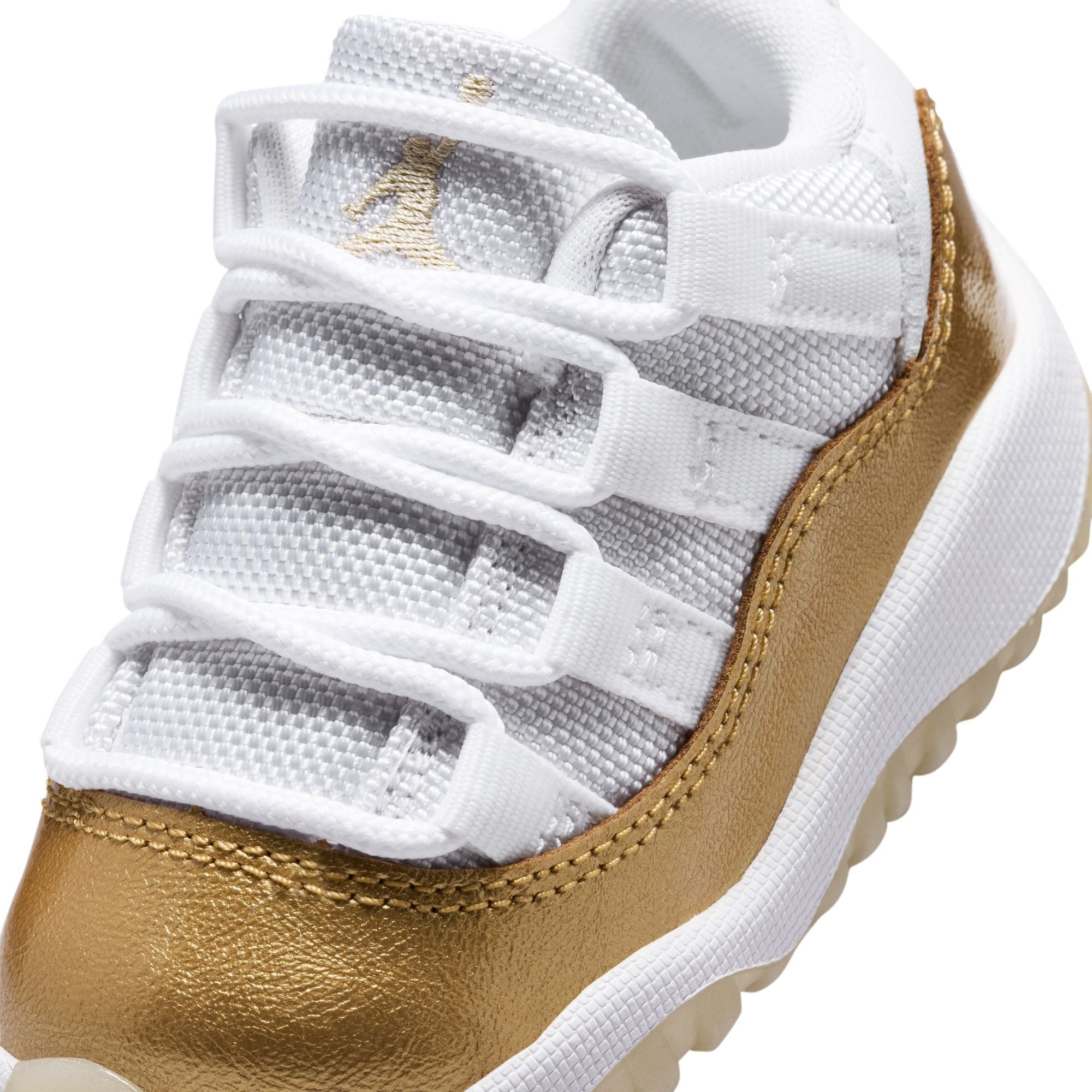 Jordan 11 Retro Low "Mother's Day"
