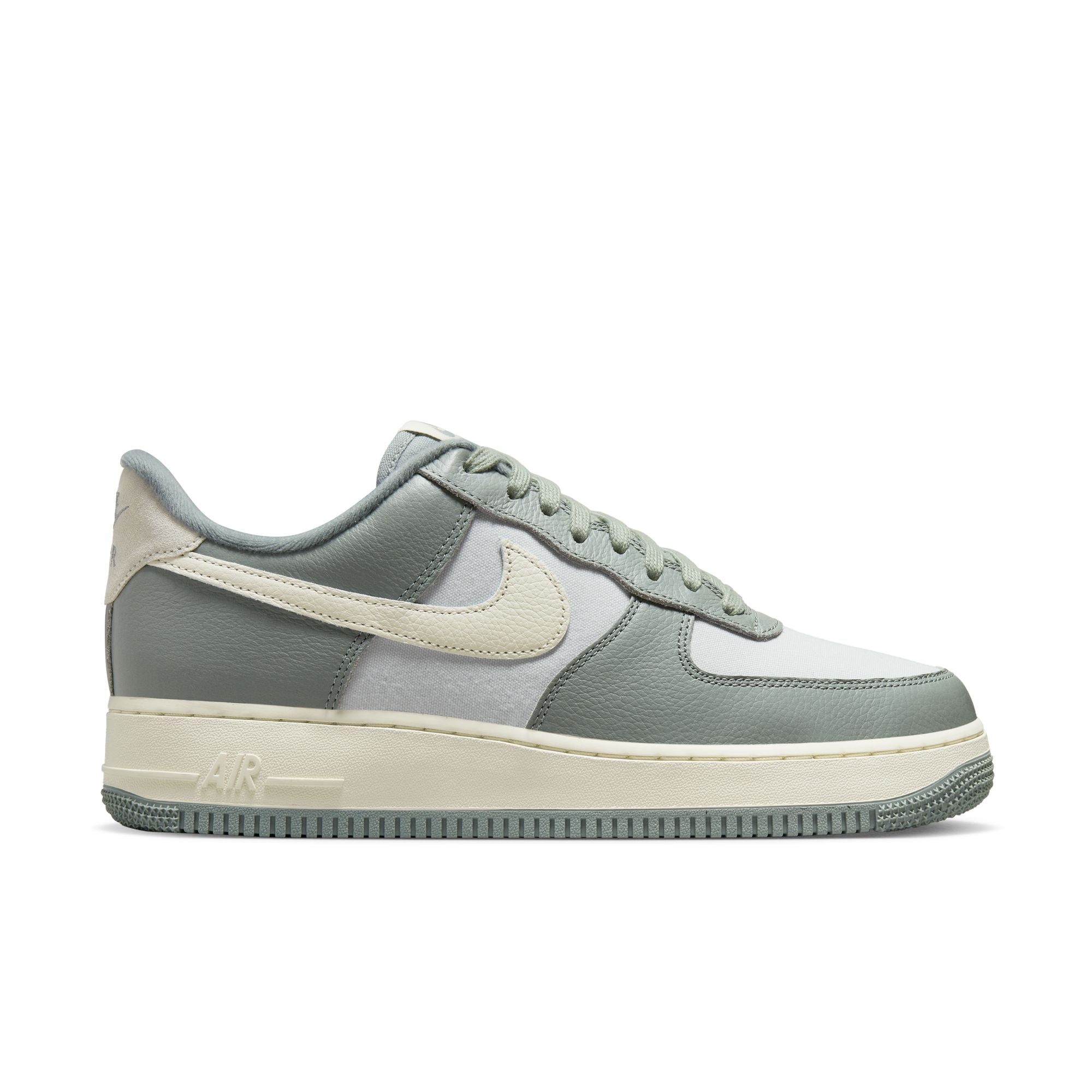 Nike Air Force 1 '07 LV8 - SoleFly