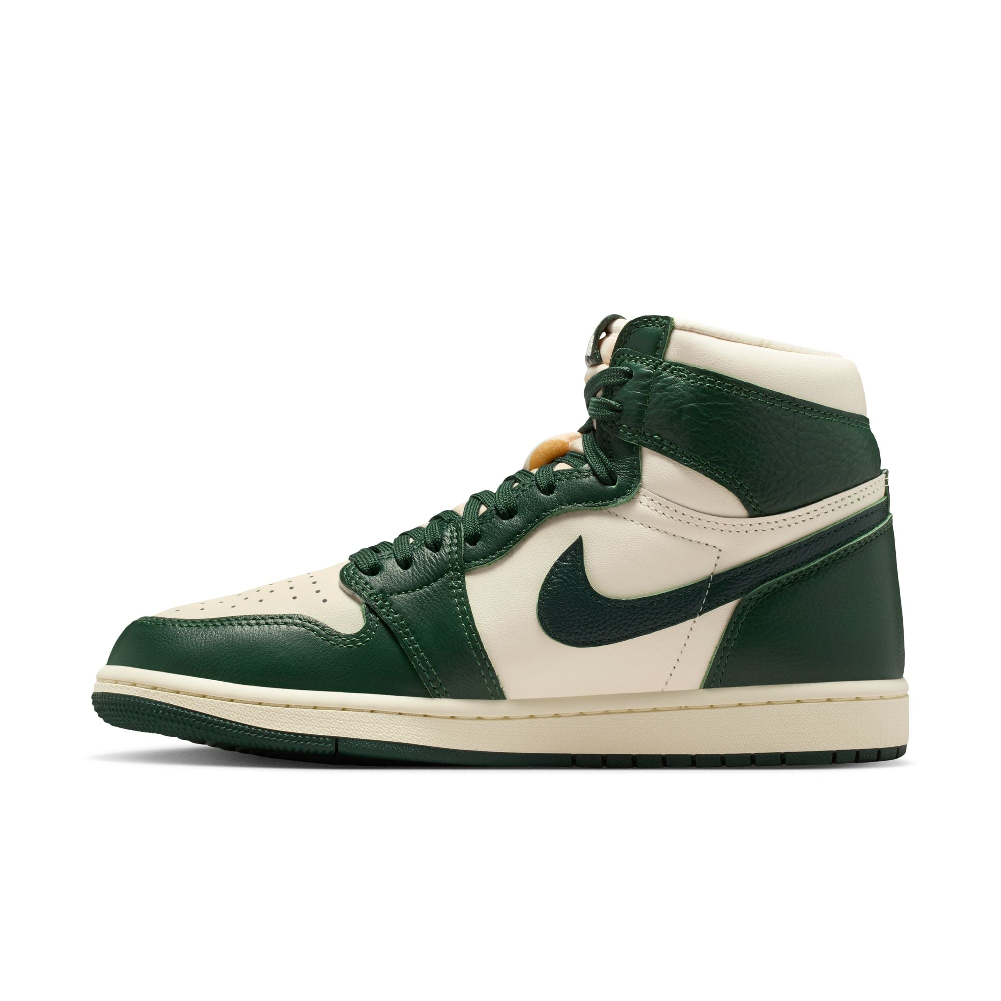 WMNS Nike Air Jordan 1 Retro High OG