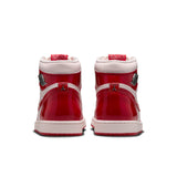 WMNS Nike Air Jordan 1 Retro High OG