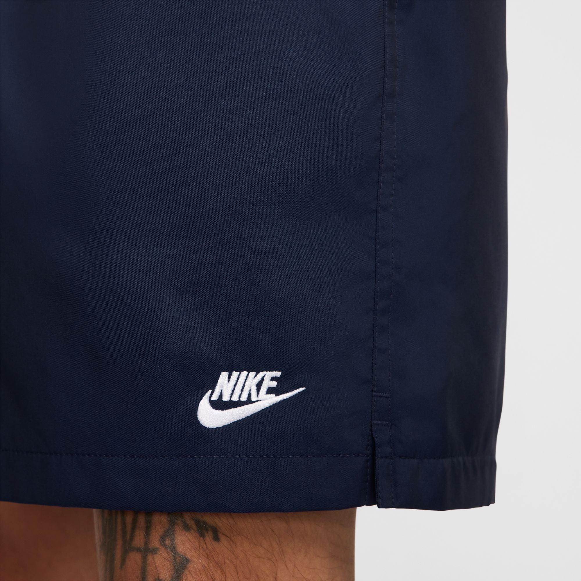 Men's Nike Club Woven Flow Shorts