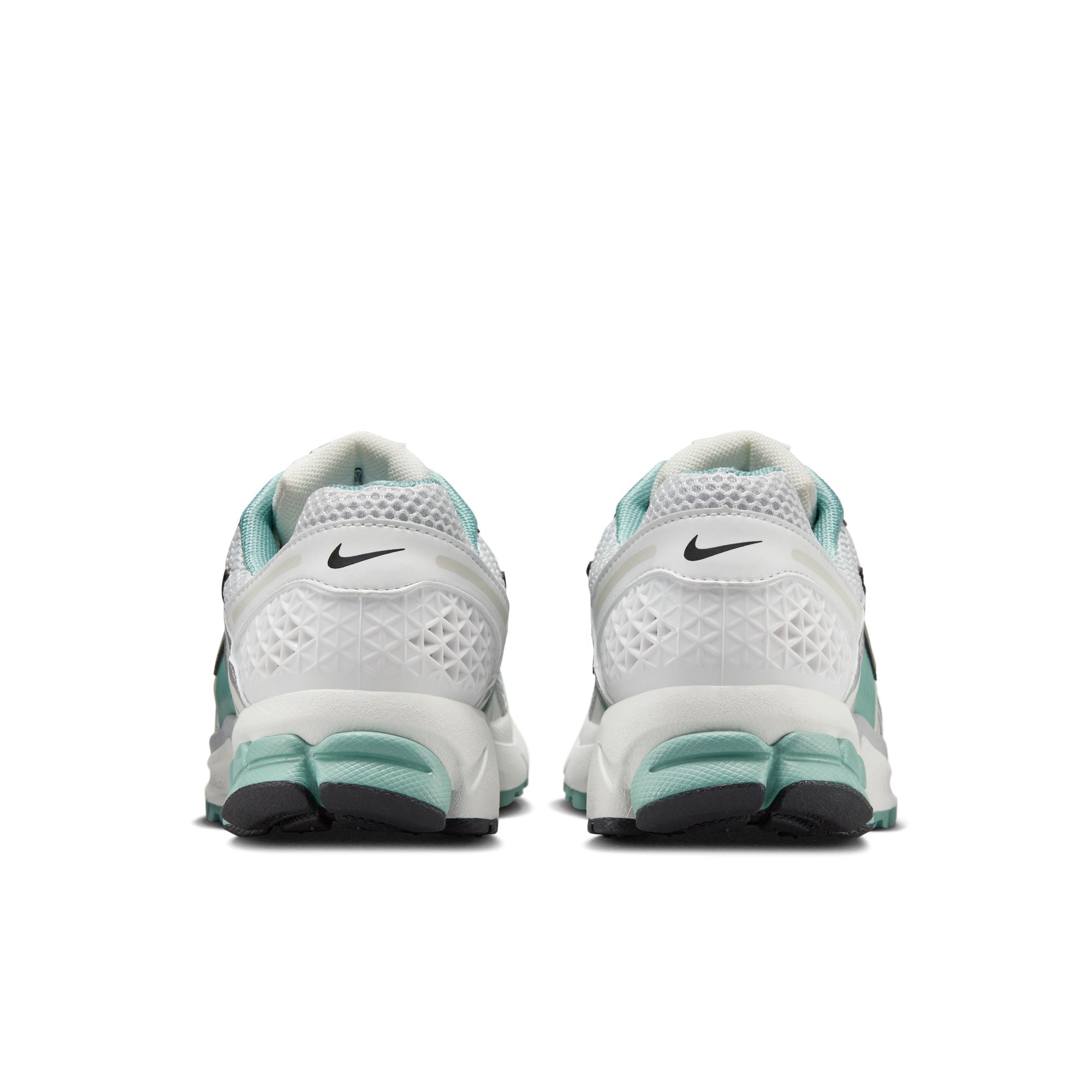 WMNS Nike Zoom Vomero 5