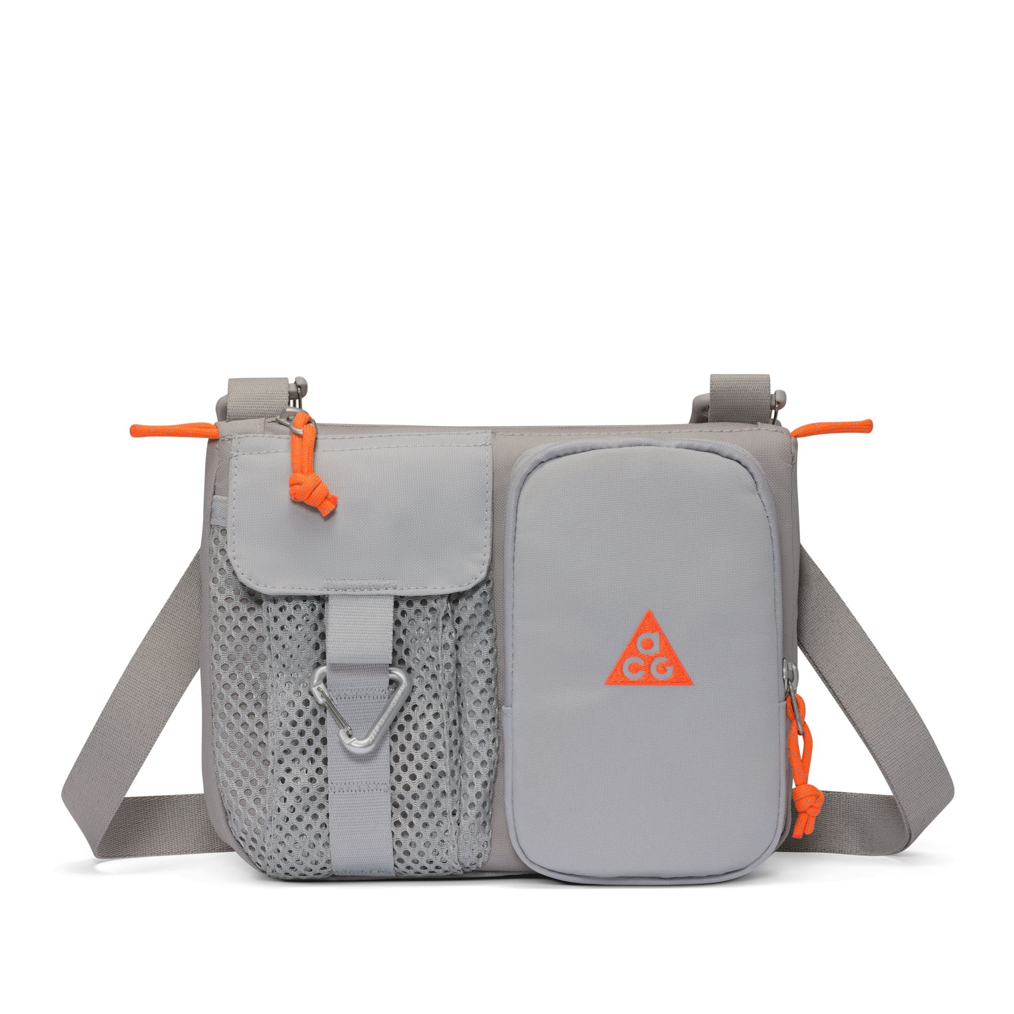 Nike ACG "DayMax" 3L Crossbody Bag