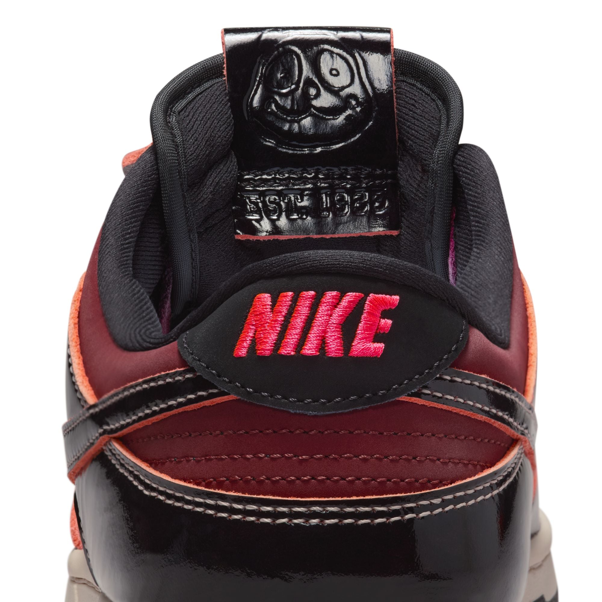 Nike Dunk Low Retro SE Red Panda