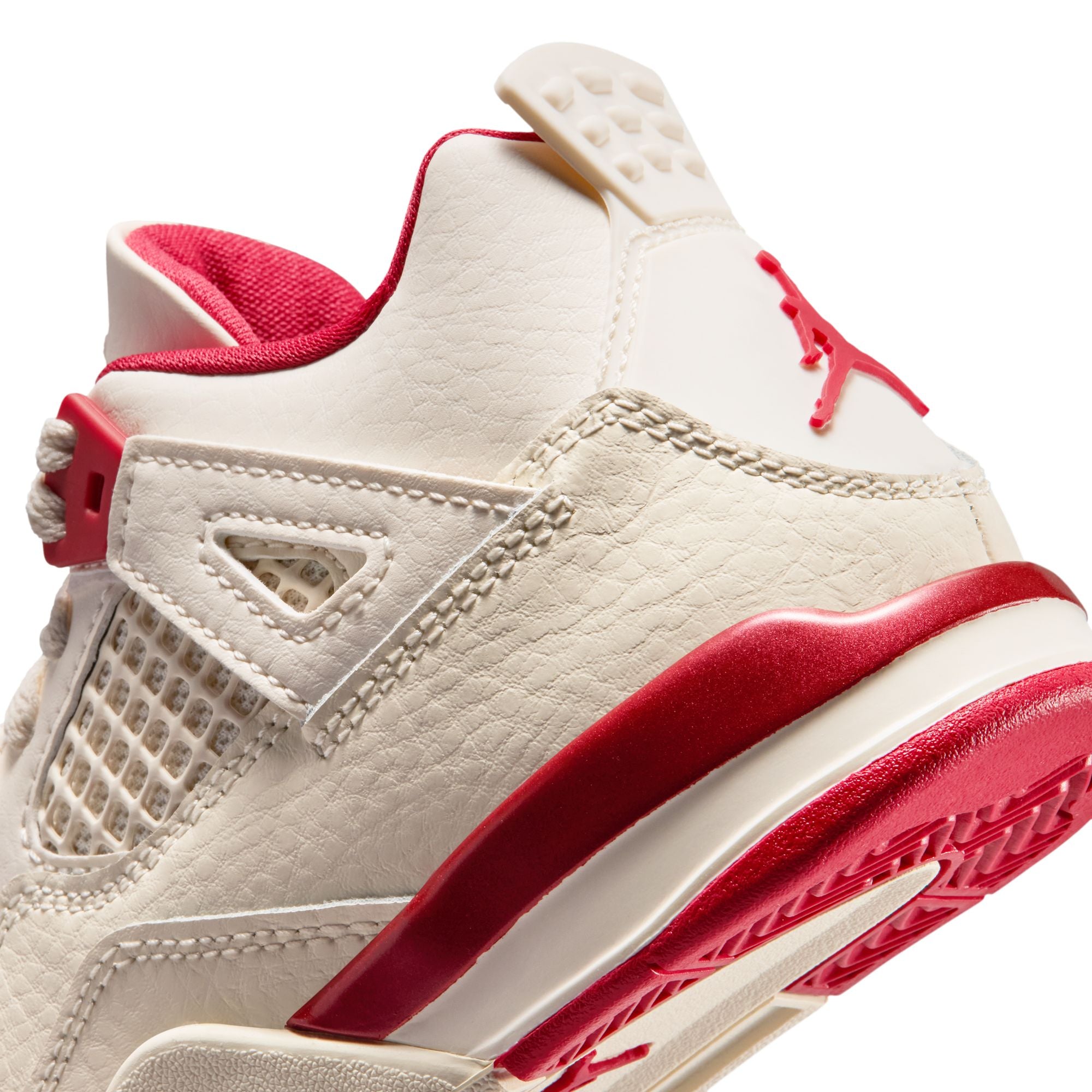Nike Air Jordan 4 Retro (PS) Valentine’s Day ❤️