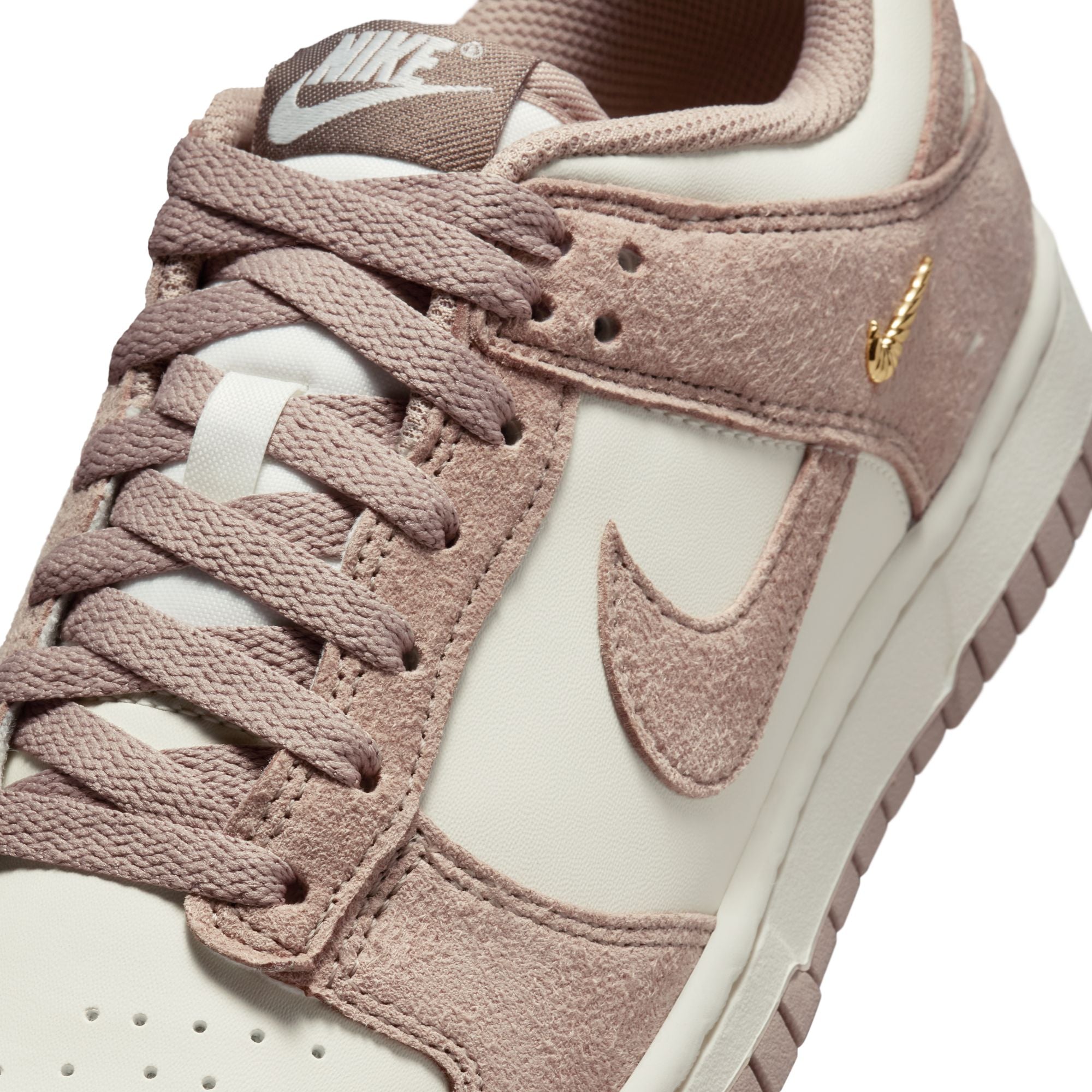 WMNS Nike Dunk Low Mini Swoosh