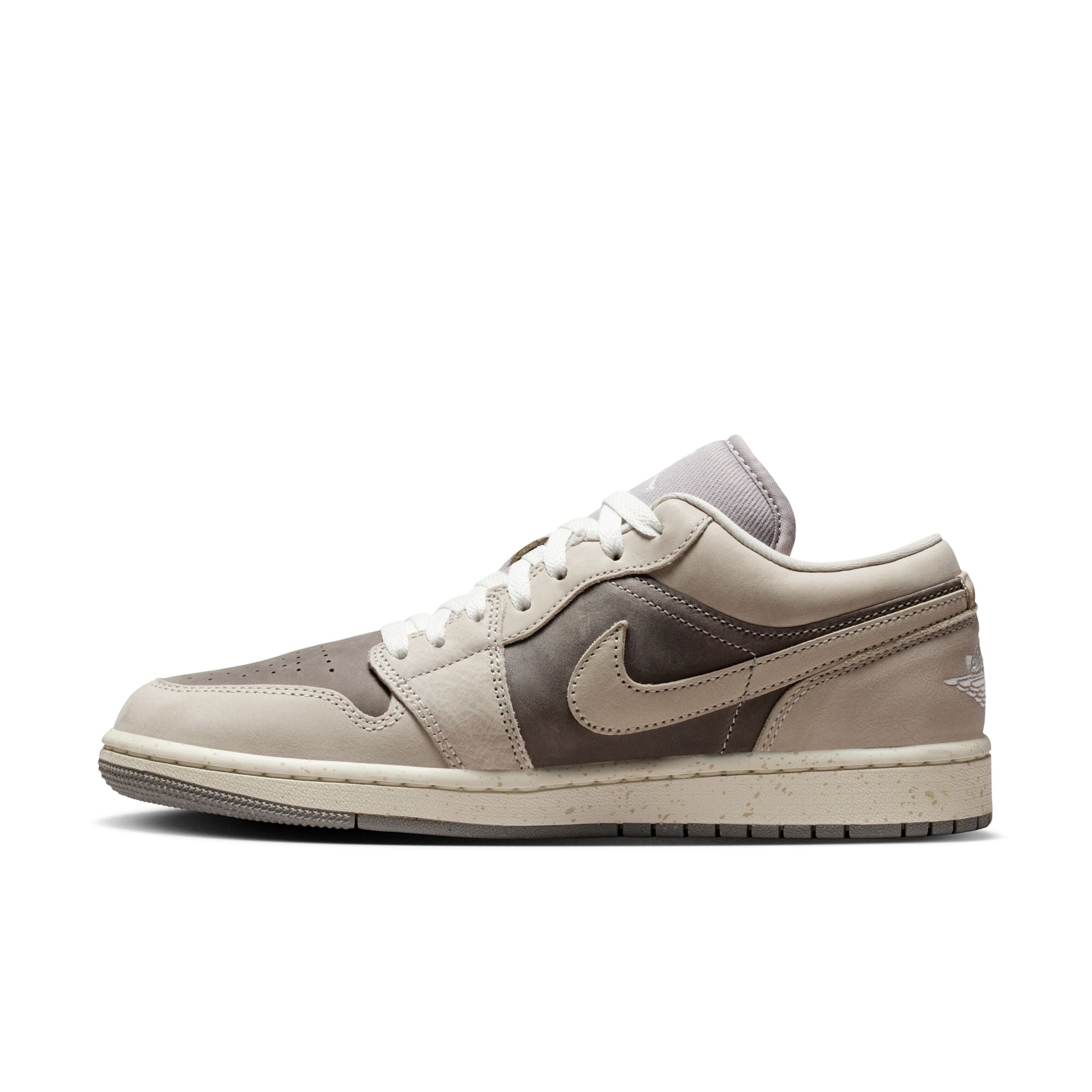 WMNS Nike Air Jordan 1 Retro Low SE