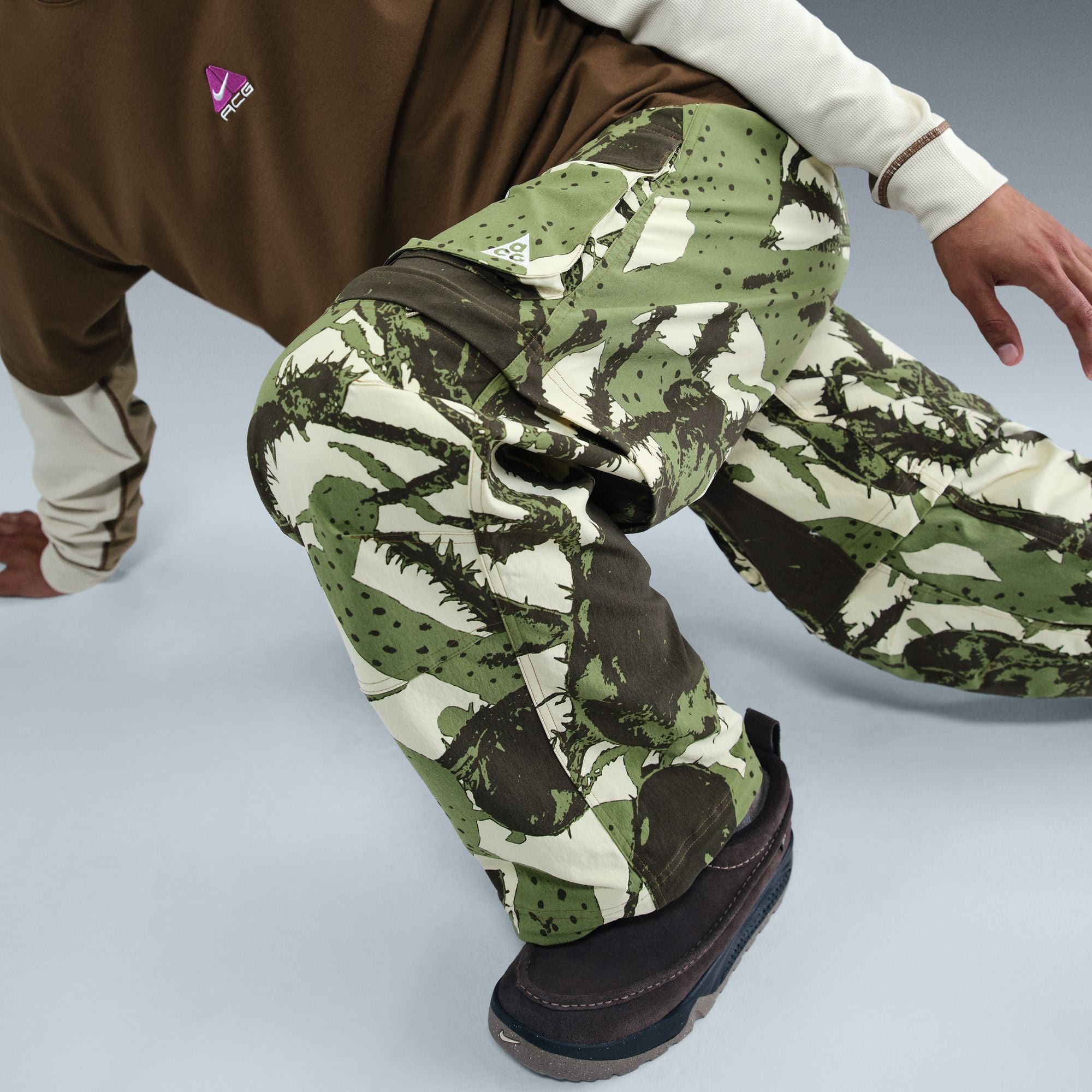Men's Nike ACG "Smith Summit" Cargo Zip Pants