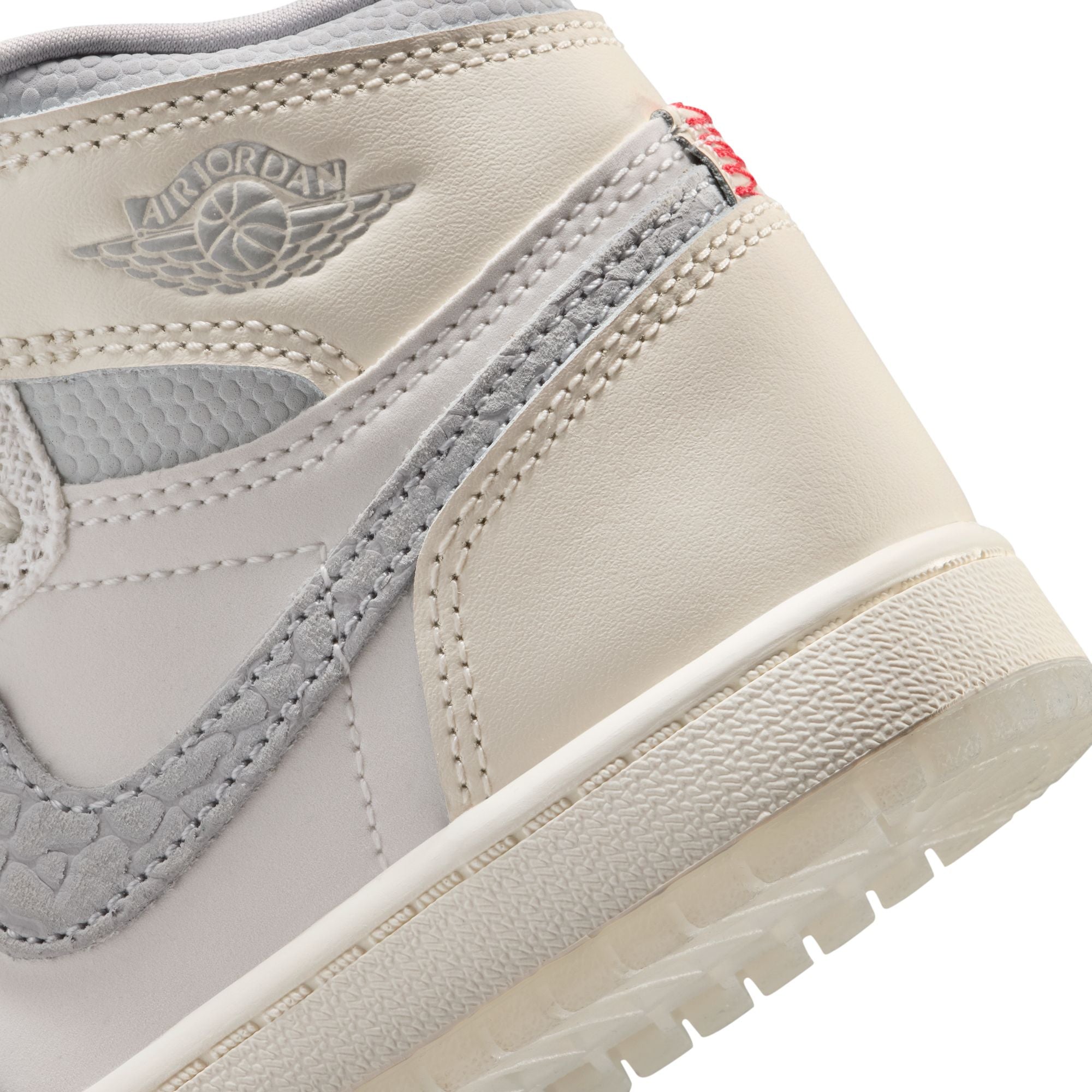 Jordan 1 Retro High OG (PS)