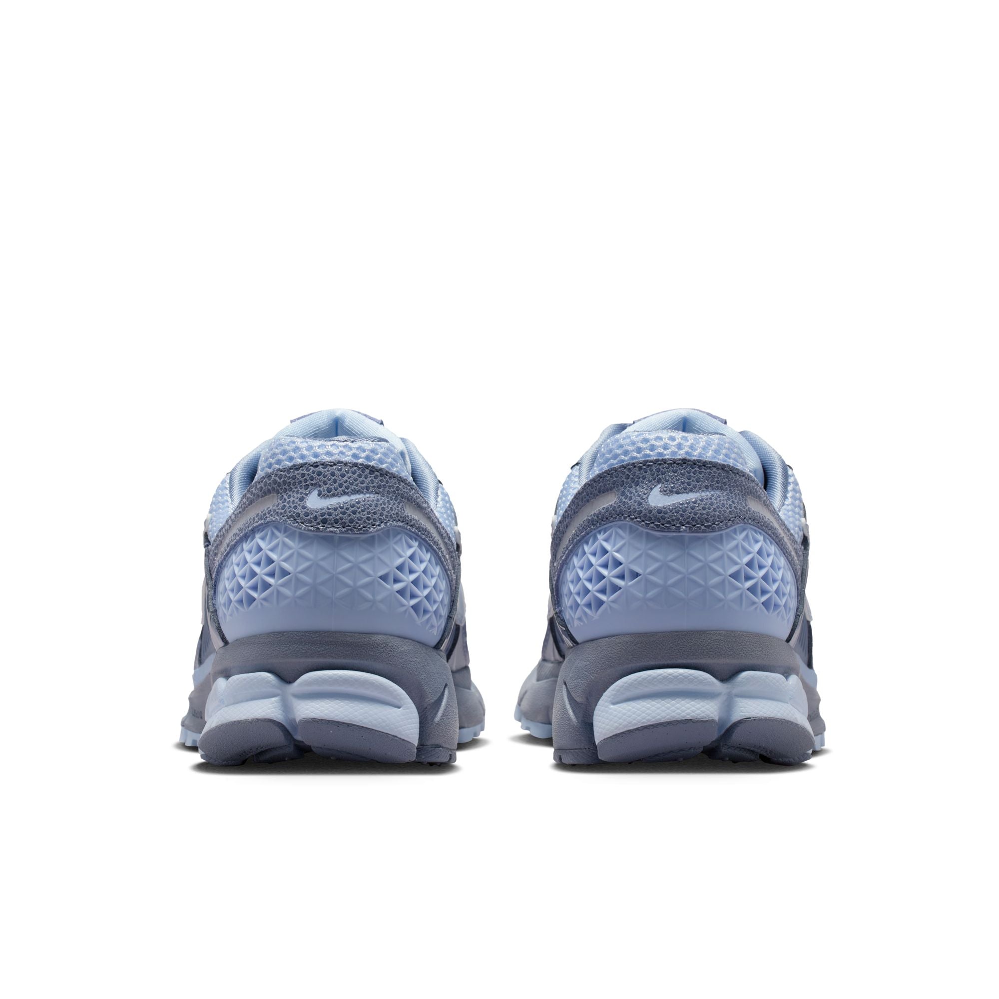 WMNS Nike Zoom Vomero 5
