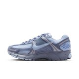 WMNS Nike Zoom Vomero 5