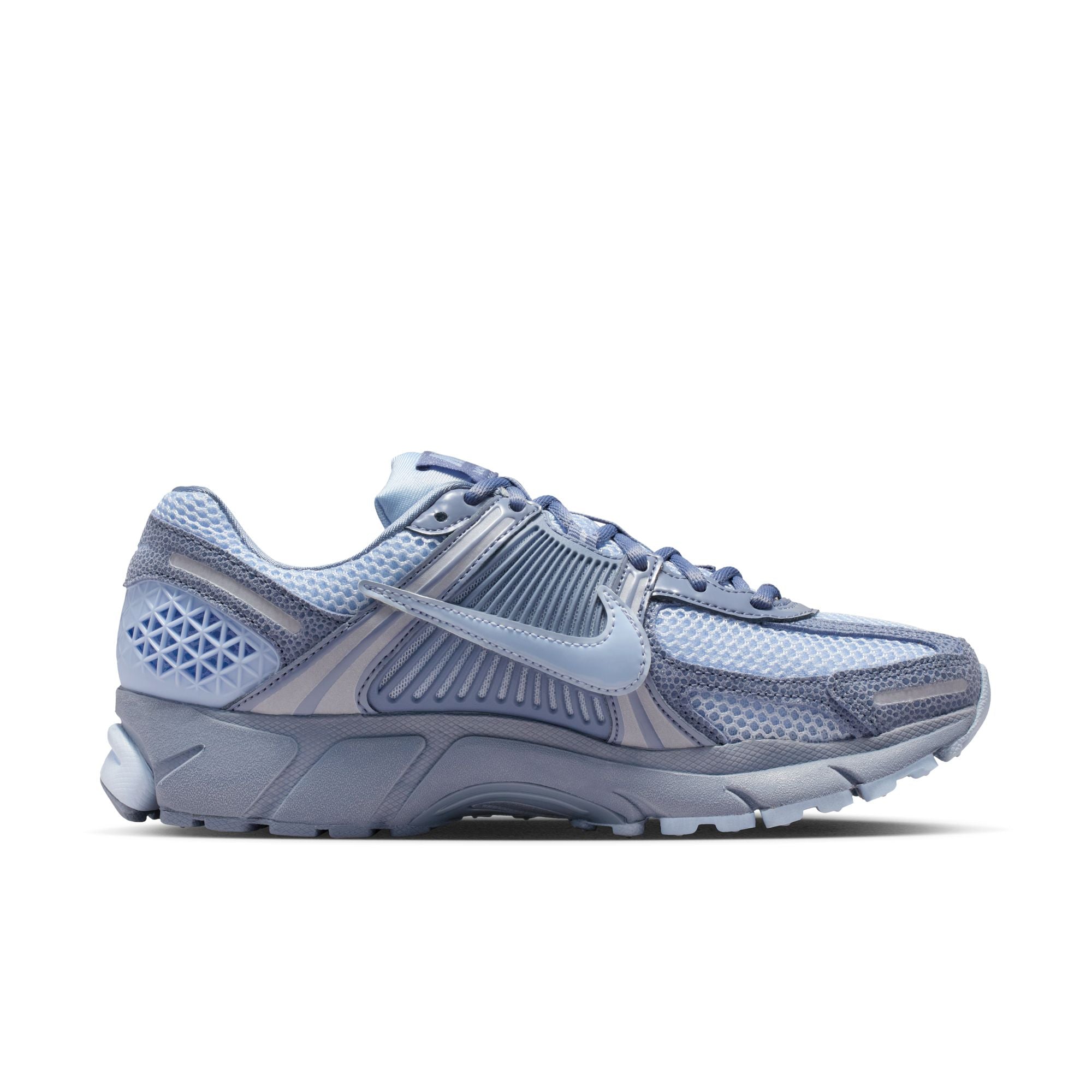 WMNS Nike Zoom Vomero 5