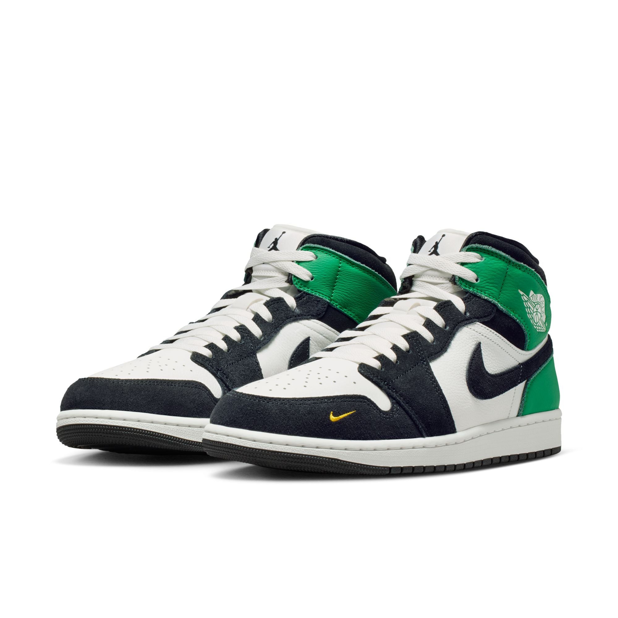 Nike Air Jordan 1 Retro Mid SE