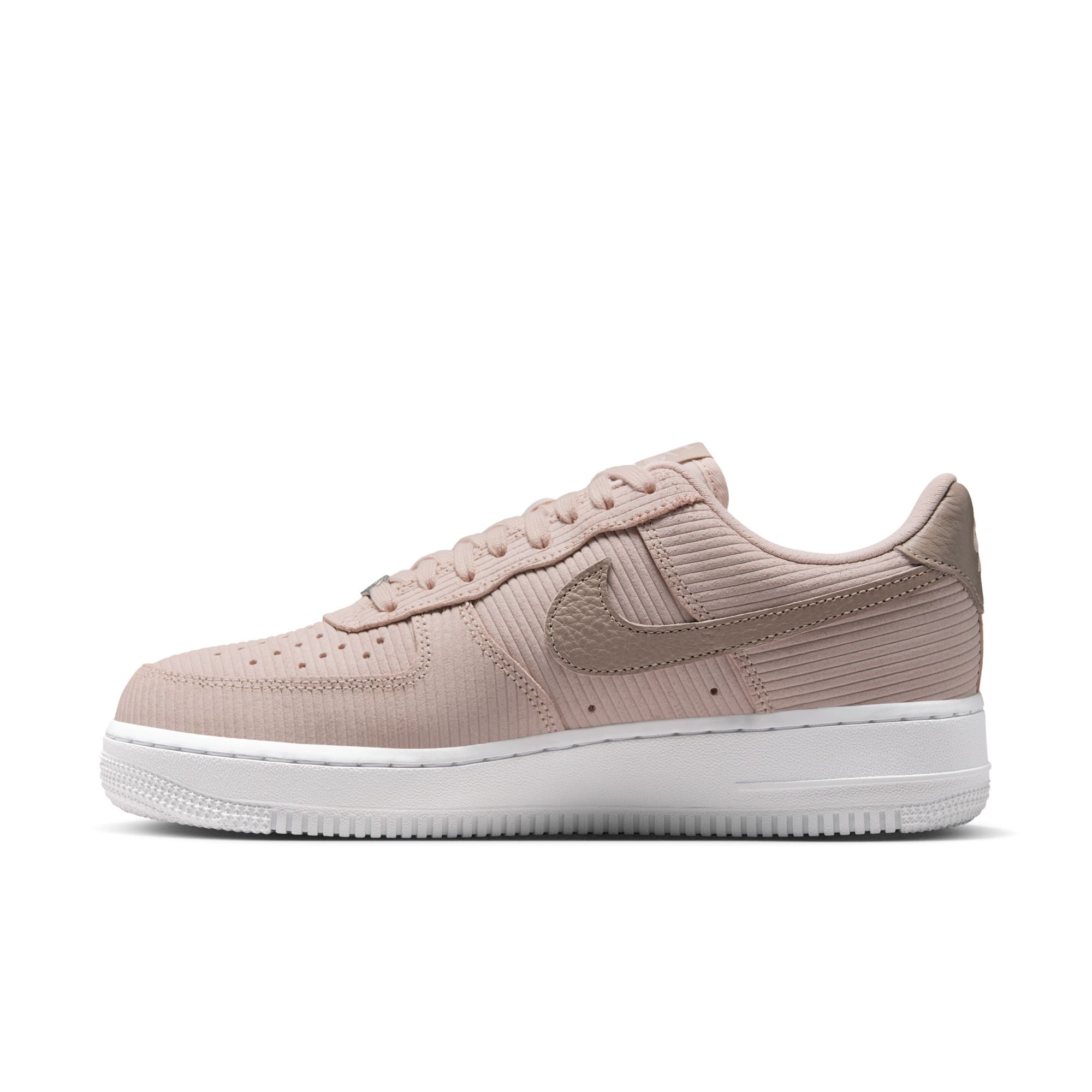 WMNS Nike Air Force 1 '07 Low