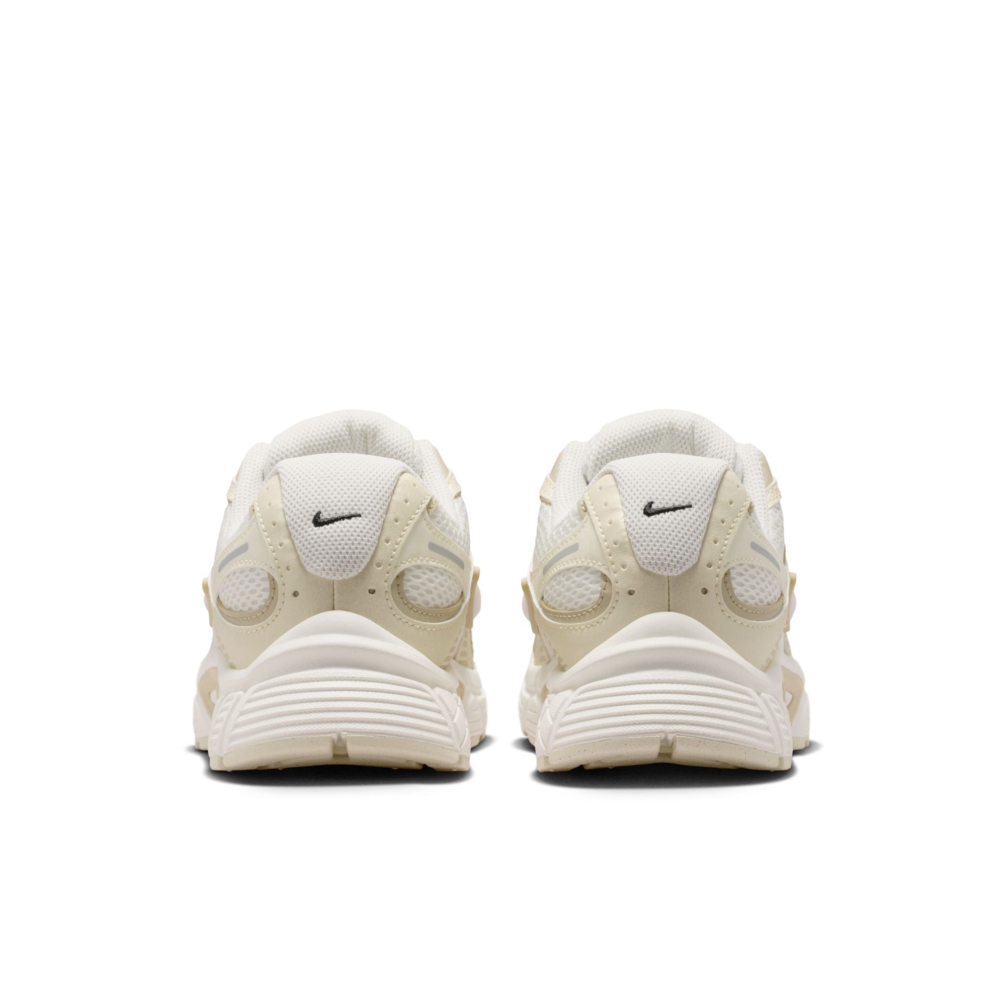 WMNS Nike V5 RNR SE Coconut Milk 🥥