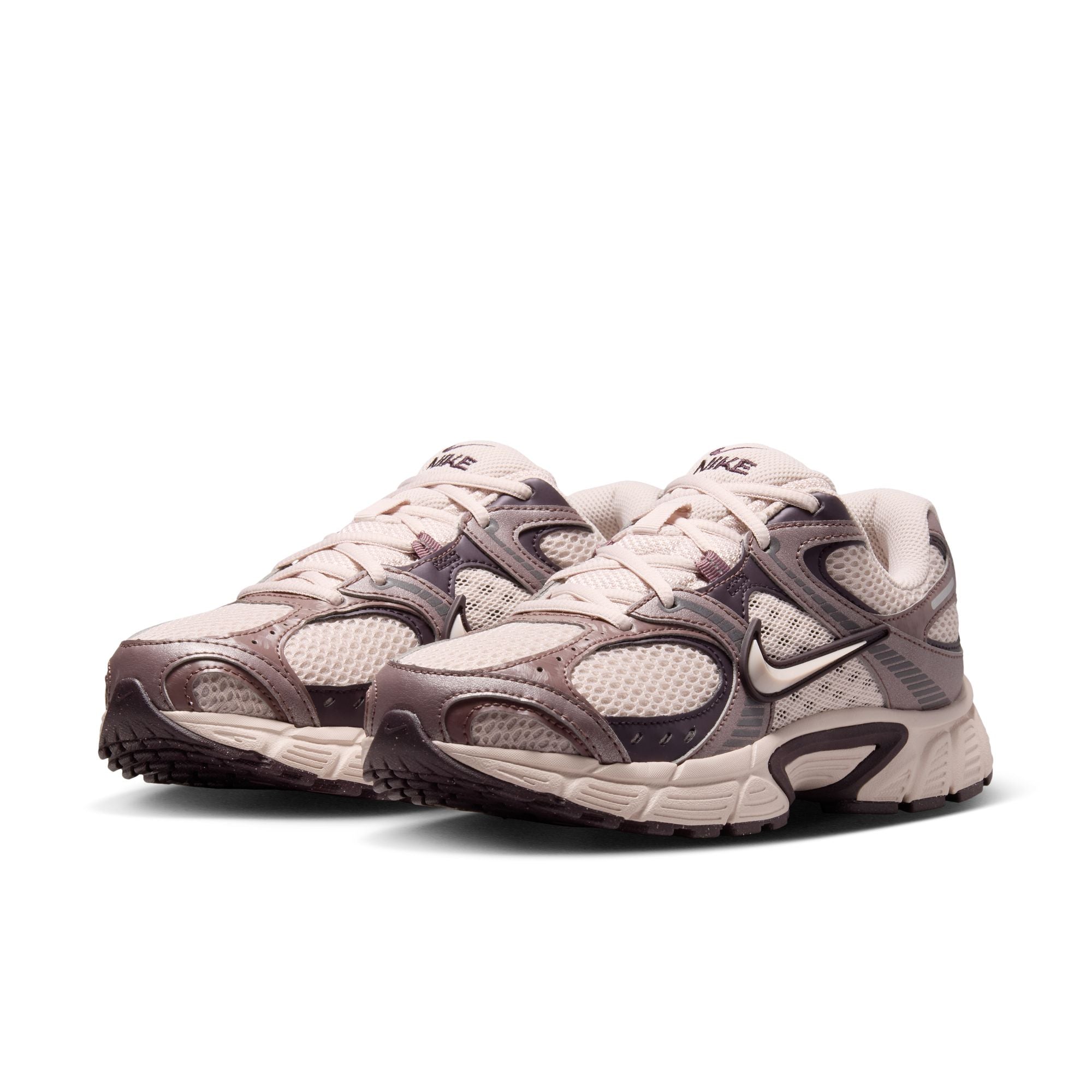 WMNS Nike V5 RNR SE Silt Red Tattoo