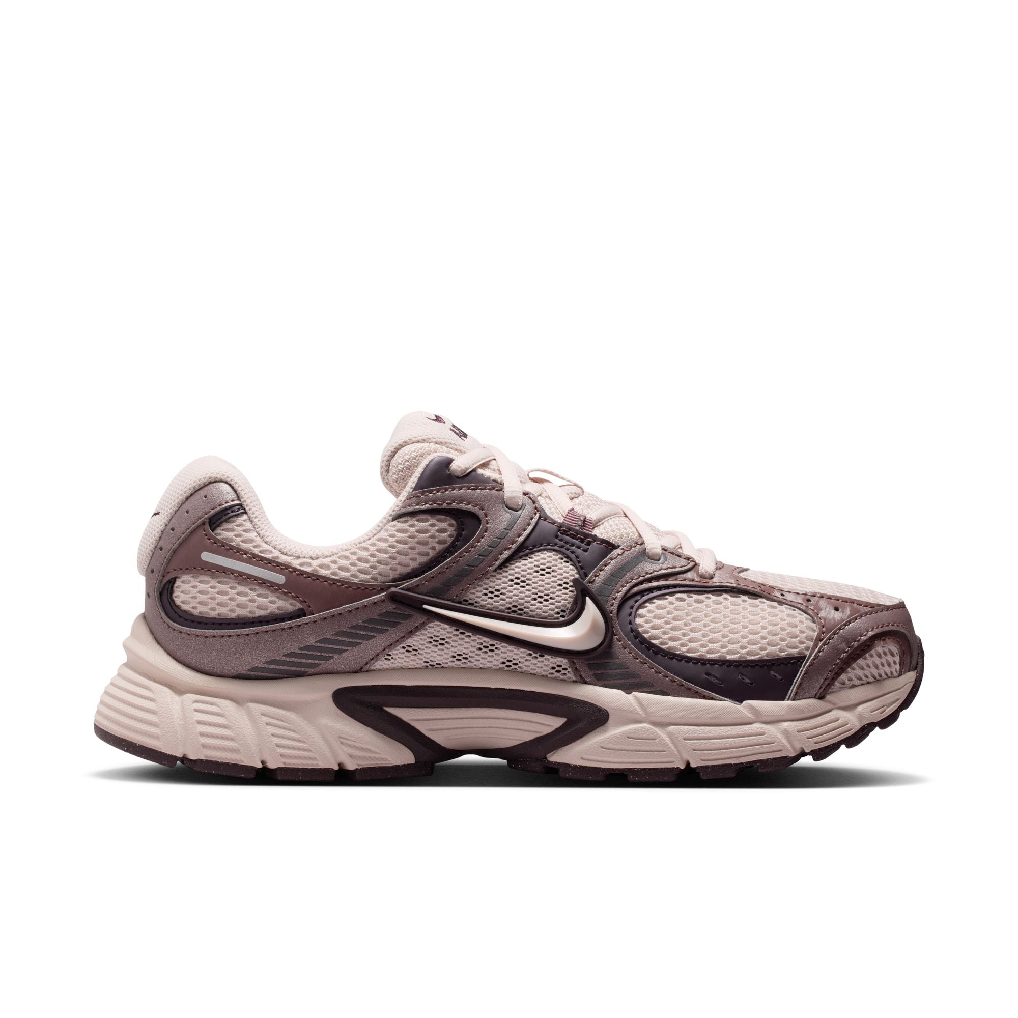 WMNS Nike V5 RNR SE Silt Red Tattoo