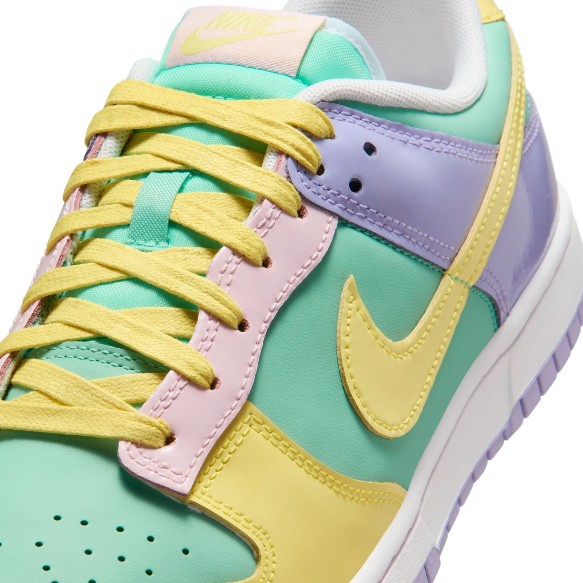 Men's Nike Dunk Low Retro Easter Egg
