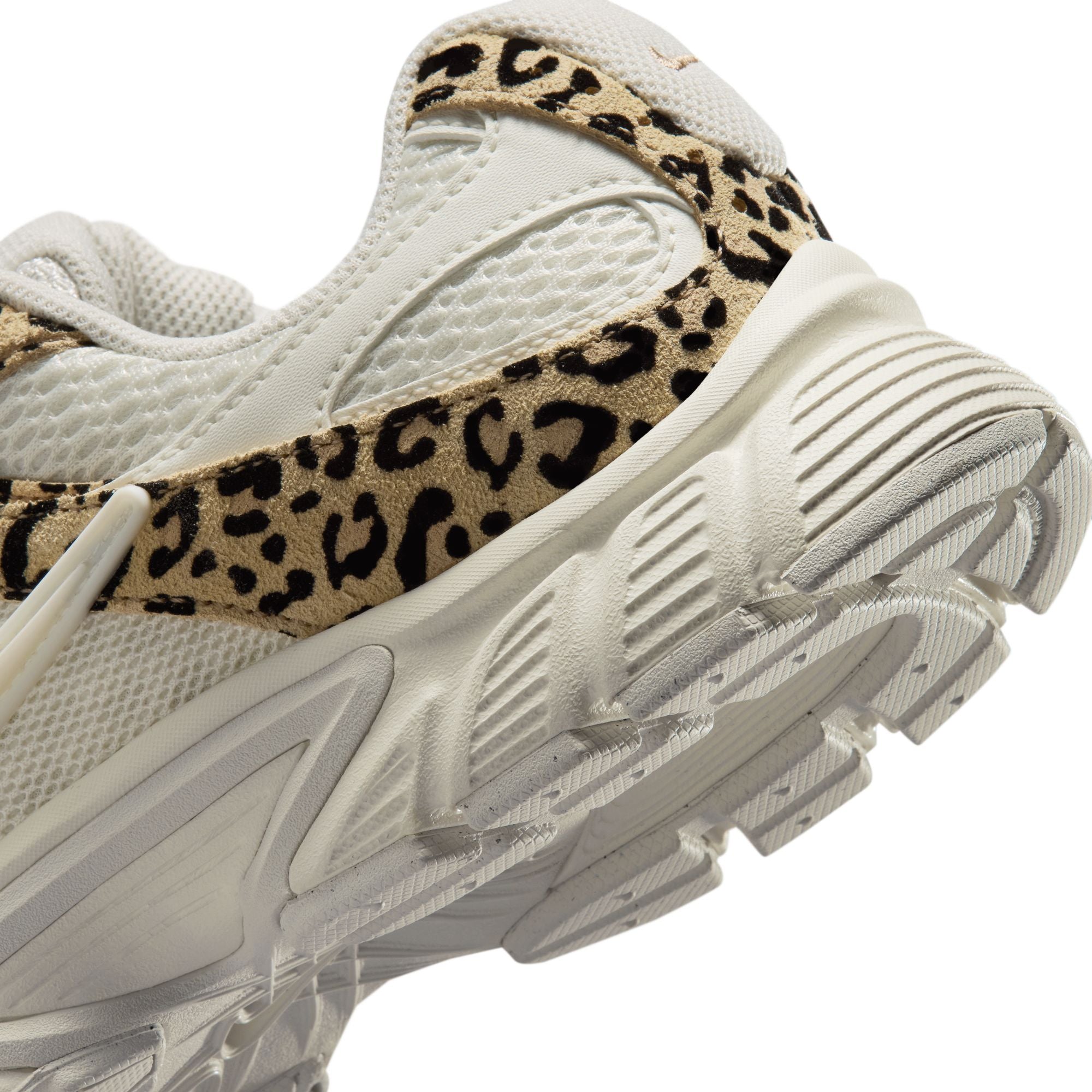 Women's Nike V5 RNR Suede