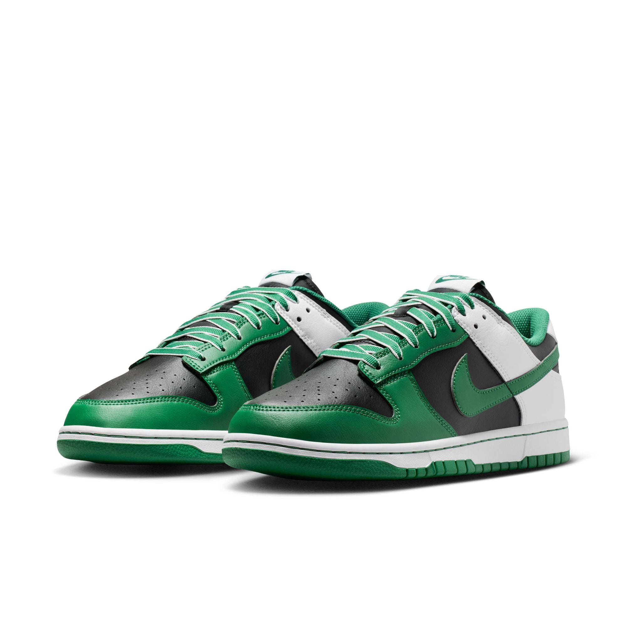Nike Dunk Low Retro Clover ☘️