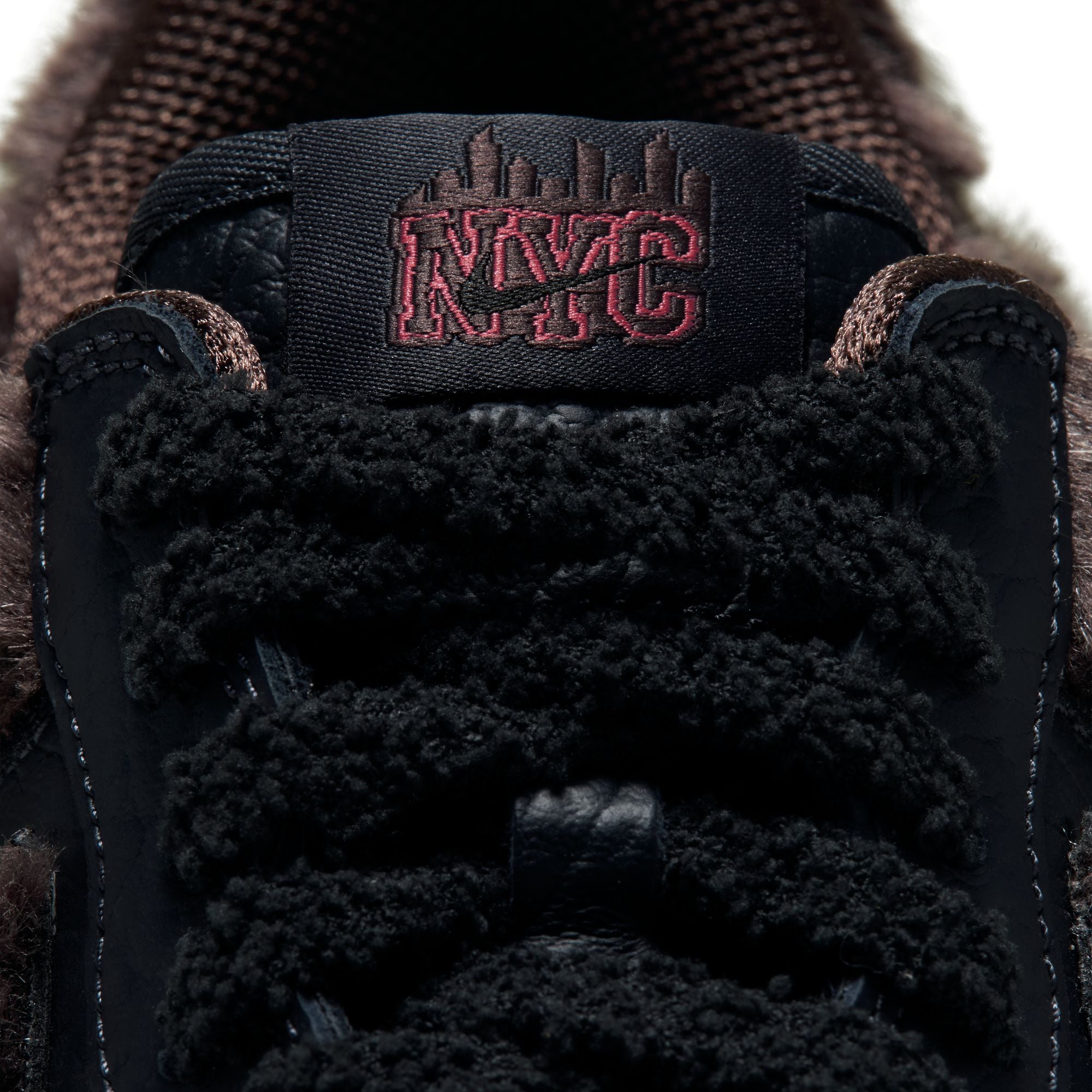 Nike Air Force 1 Low Retro Halloween NYC Rat
