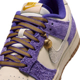 WMNS Nike Dunk Low "Game Day"