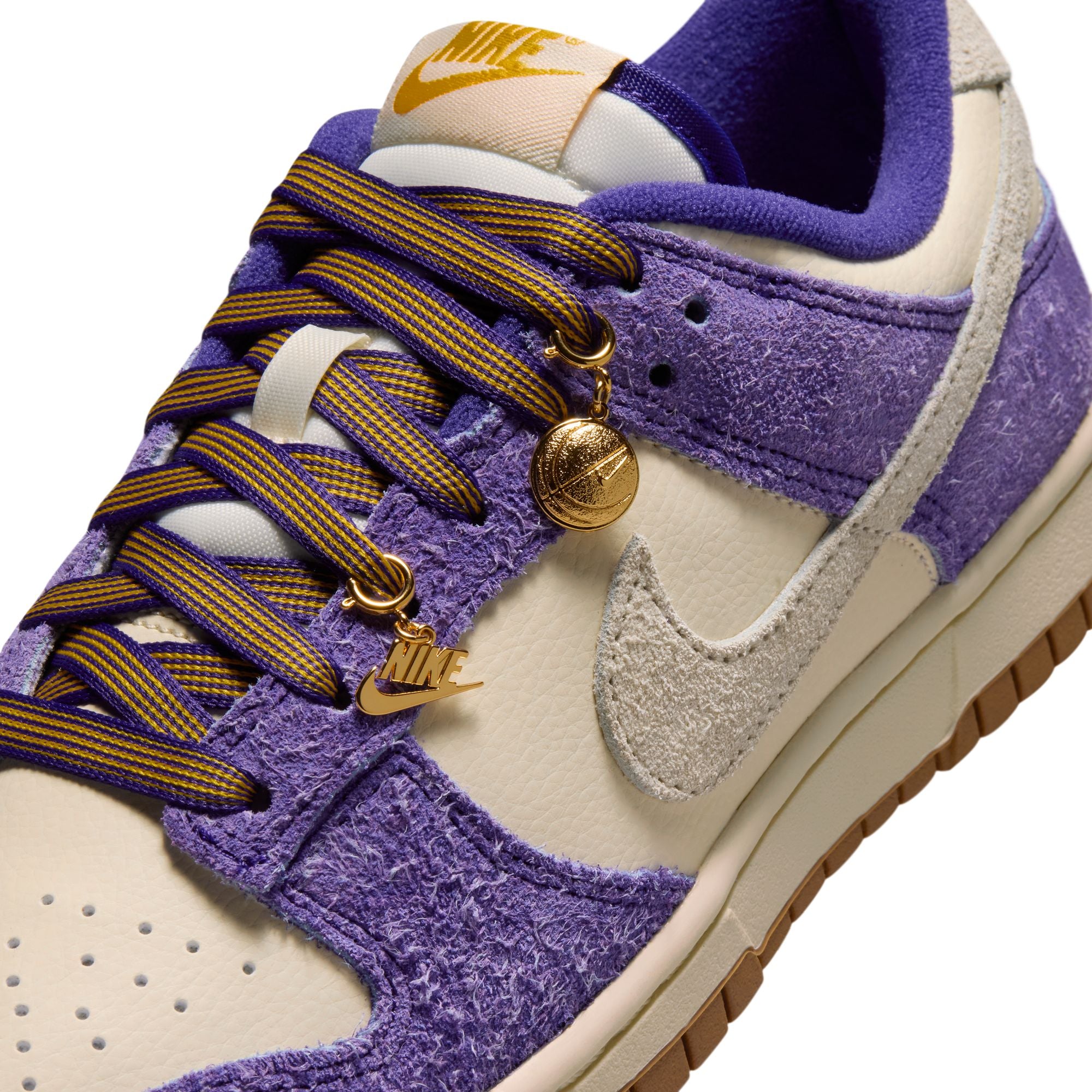 WMNS Nike Dunk Low "Game Day"