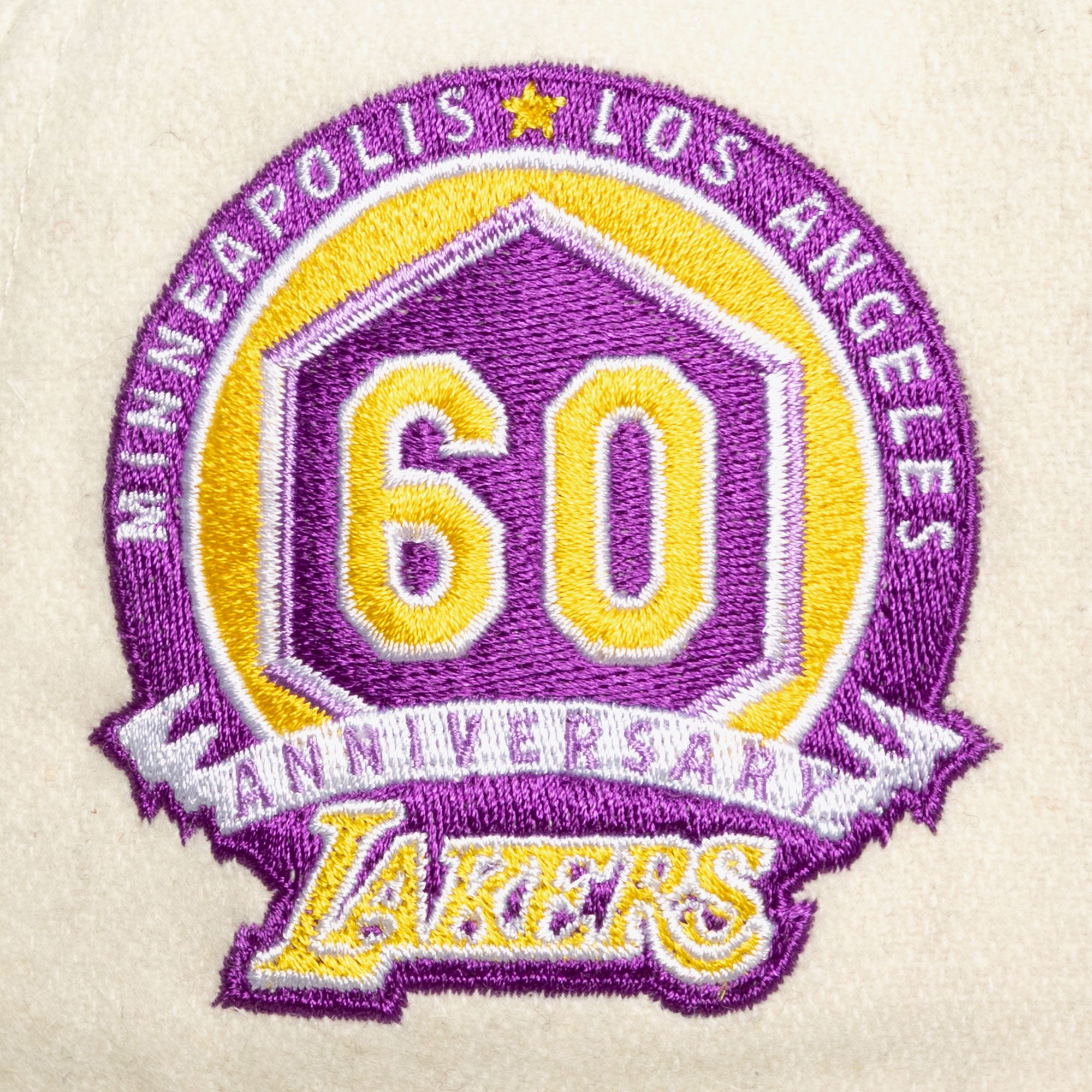 Mitchell & Ness NBA Cream Team Los Angeles Lakers Snapback