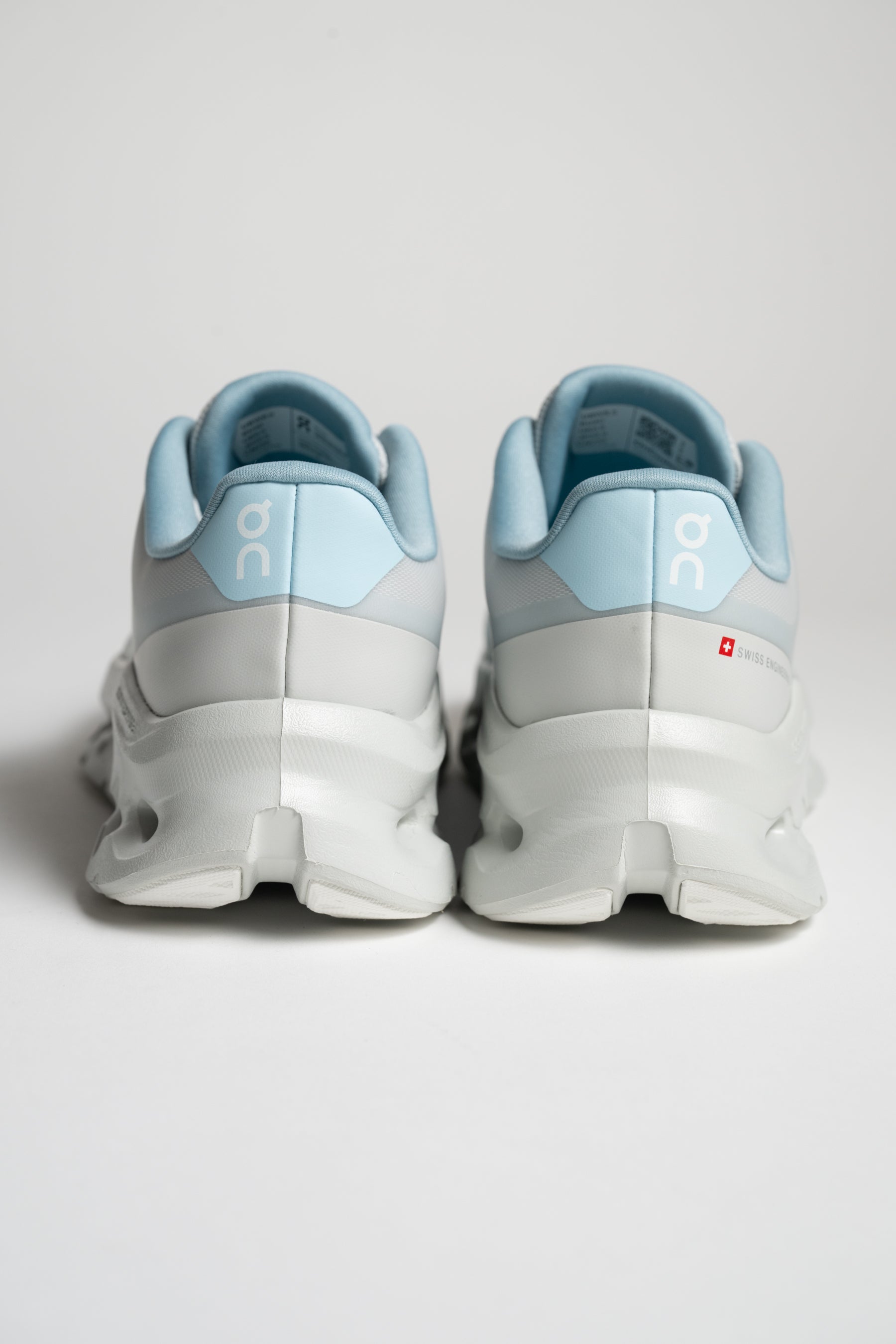 WMNS On Cloudtilt Remix