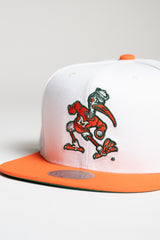 Mitchell & Ness University of Miami Hurricanes UM NCAA Legendary Home White Snapback