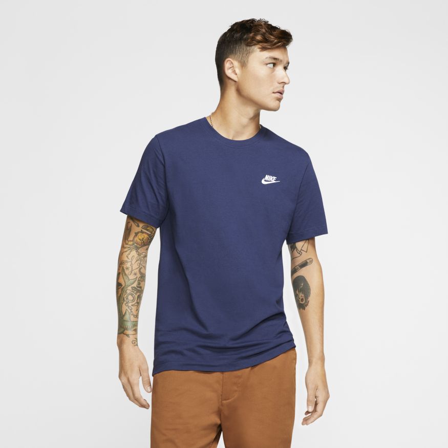 Nike Sportswear Club T-Shirt