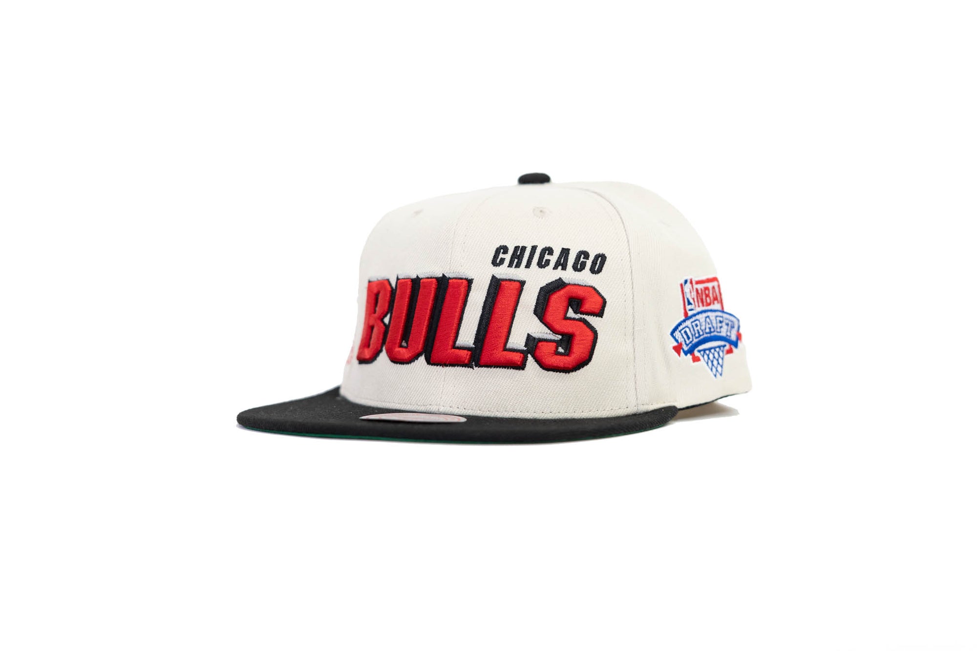 Mitchell & Ness Draft Day 96 Chicago Bulls Snapback White - CREAM