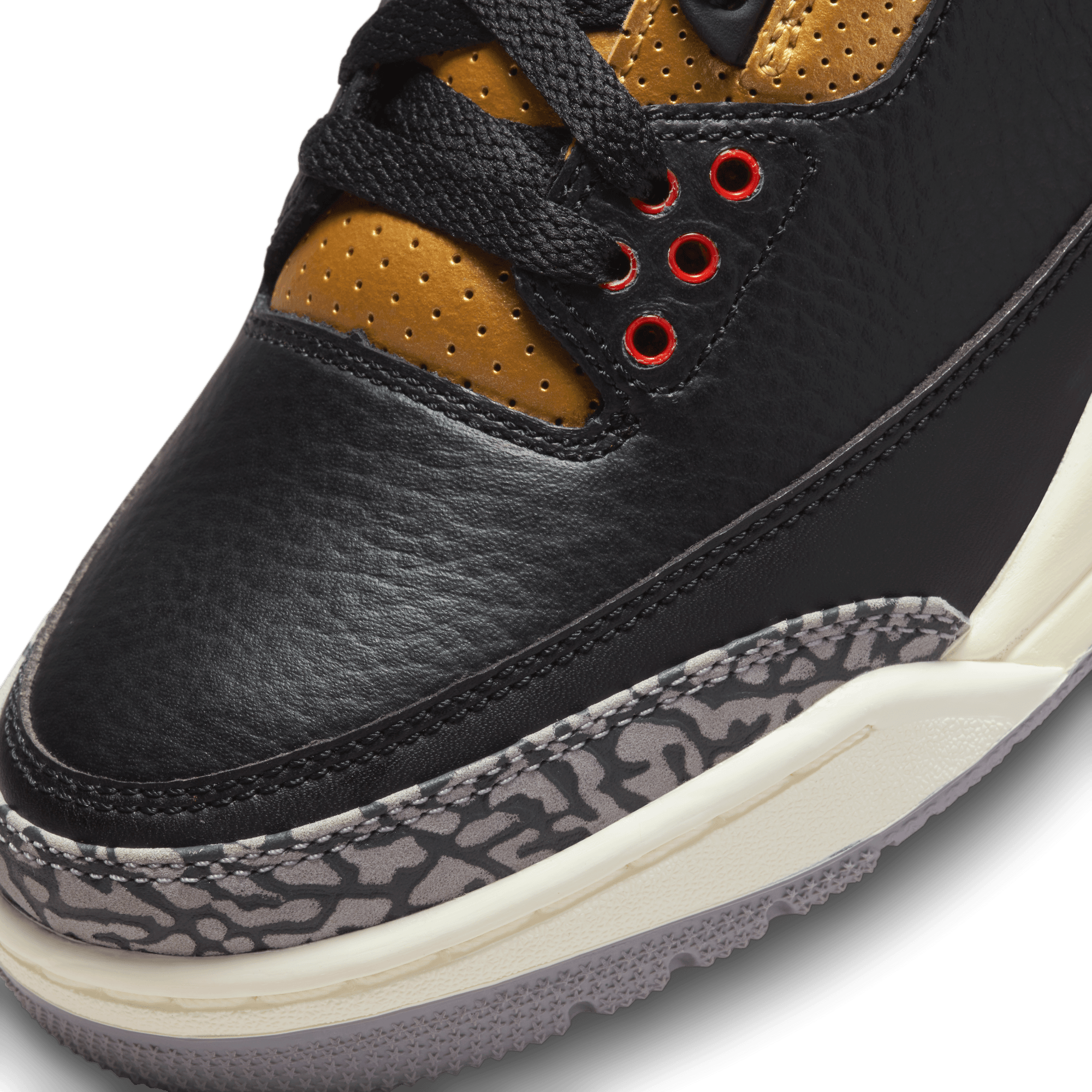 WMNS Nike Air Jordan 3 Retro