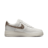 WMNS Nike Air Force 1 '07