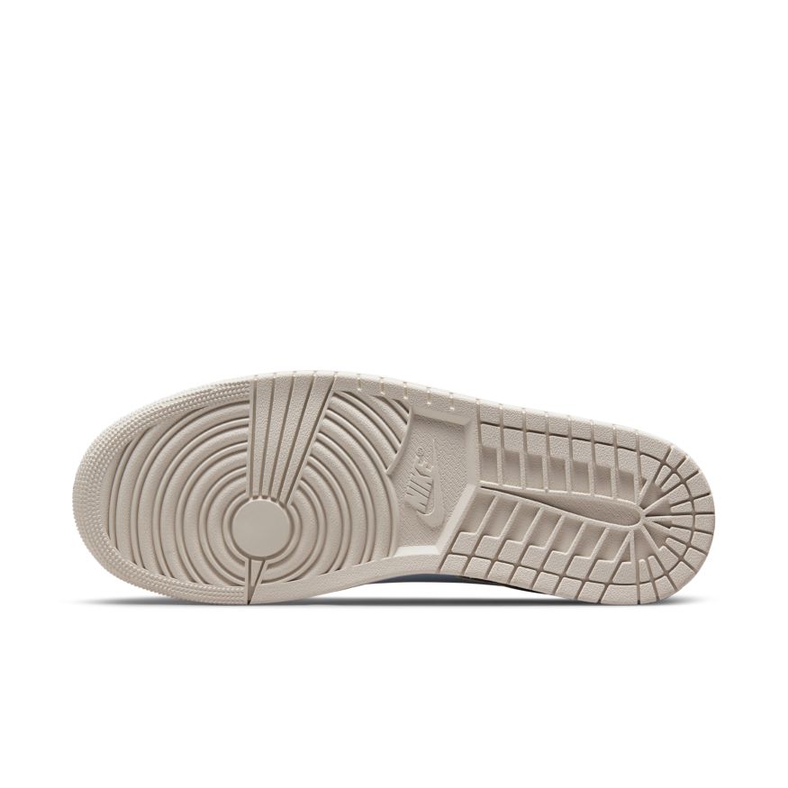 Air Jordan 1 Centre Court