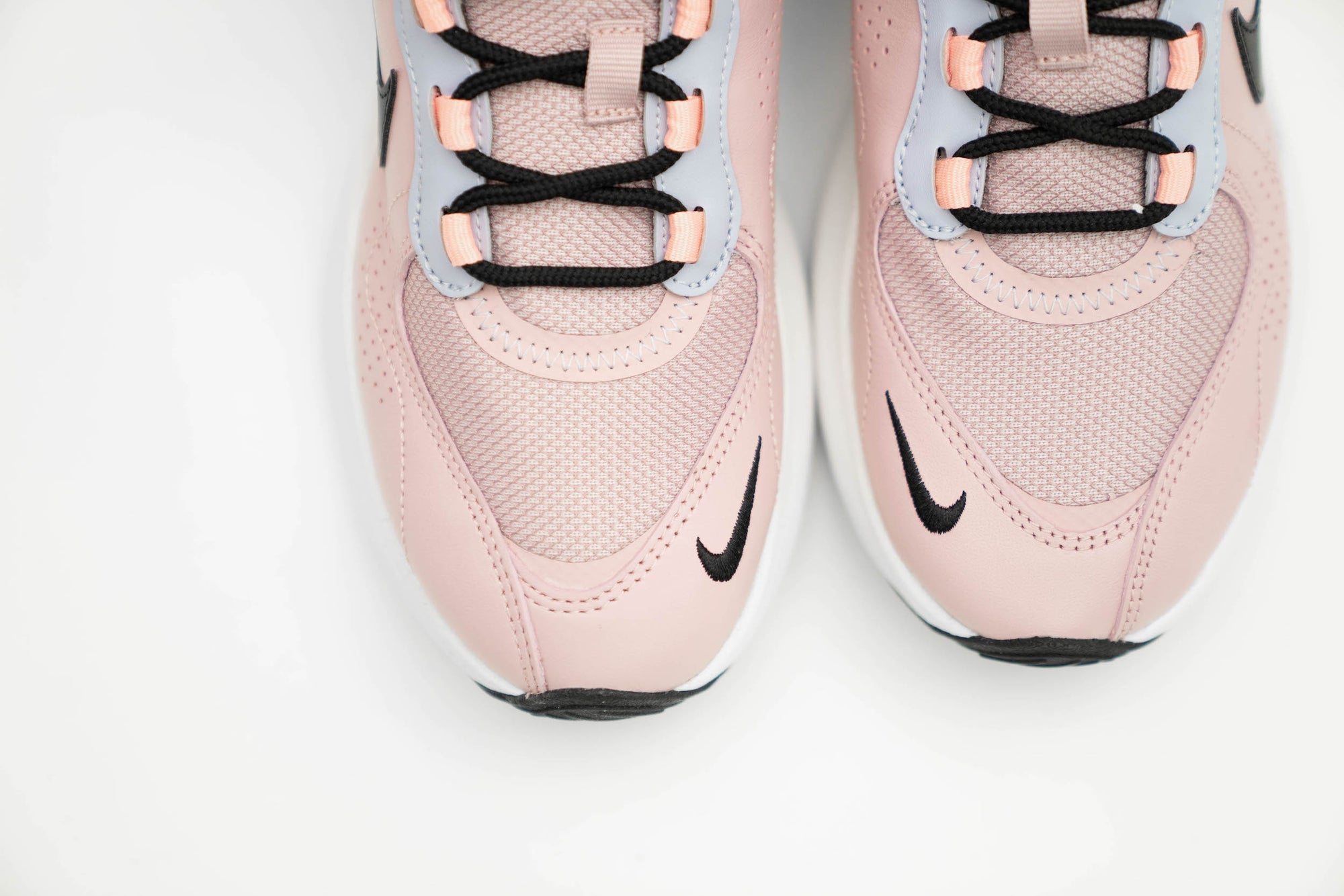 WMNS Nike Air Max Verona